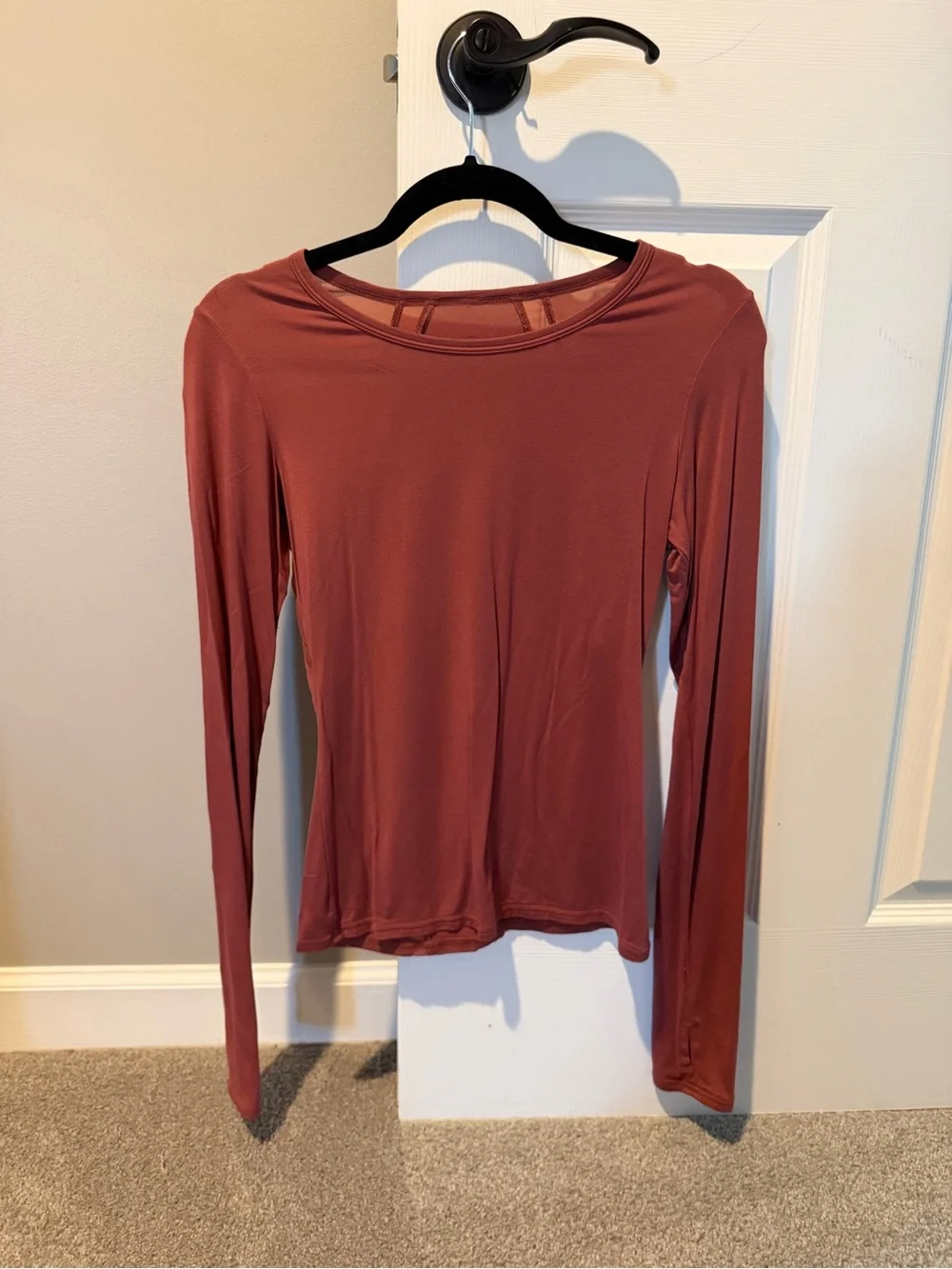 ALO Yoga Long Sleeve Top